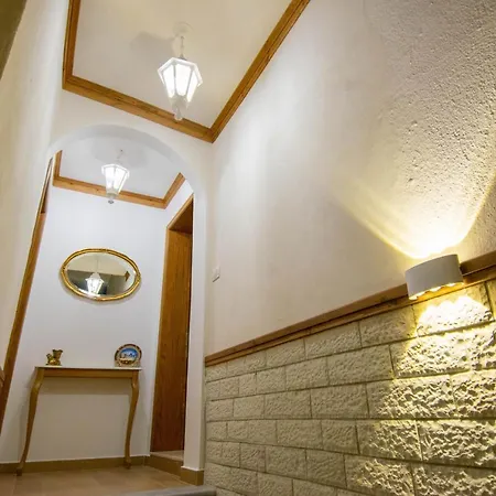 Te Kalaja Maison d'hôtes