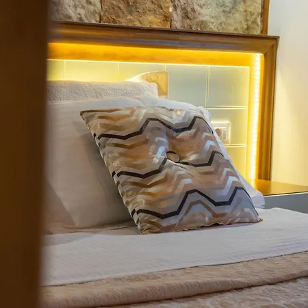 Te Kalaja Guest house 3*