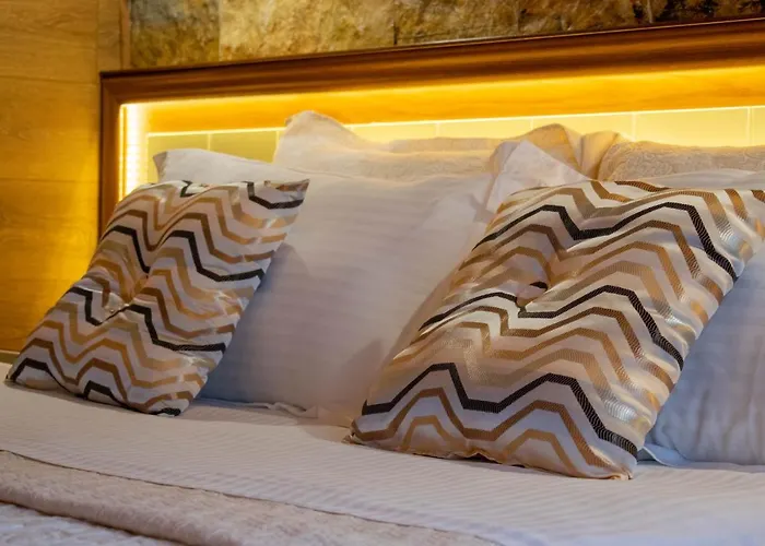 Te Kalaja Guest house Gjirokaster