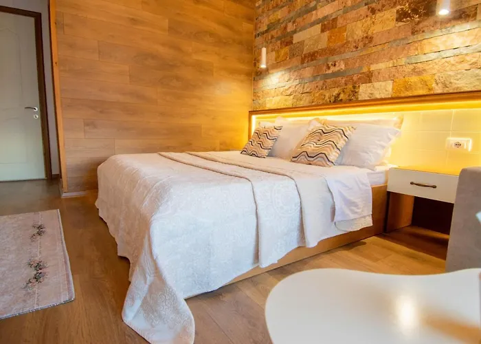 Te Kalaja Guest house 3*