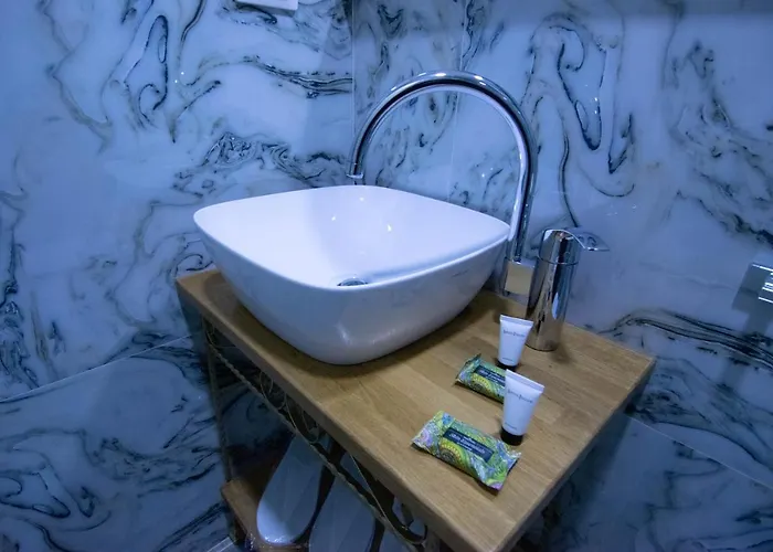 Te Kalaja Guest house Gjirokaster