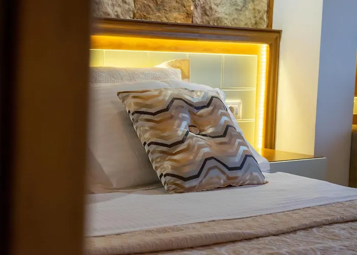 Te Kalaja Guest house 3*