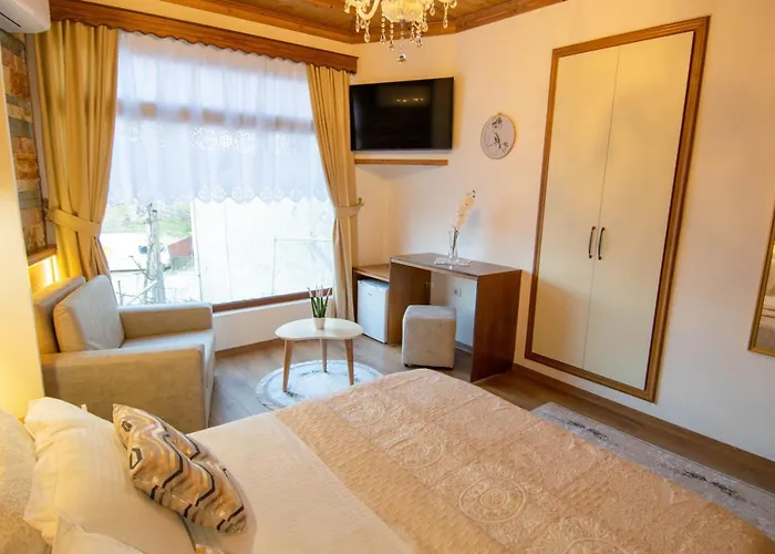 Te Kalaja Guest house 3*