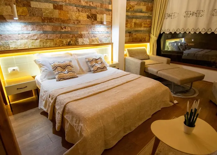 Guest house Te Kalaja 3*