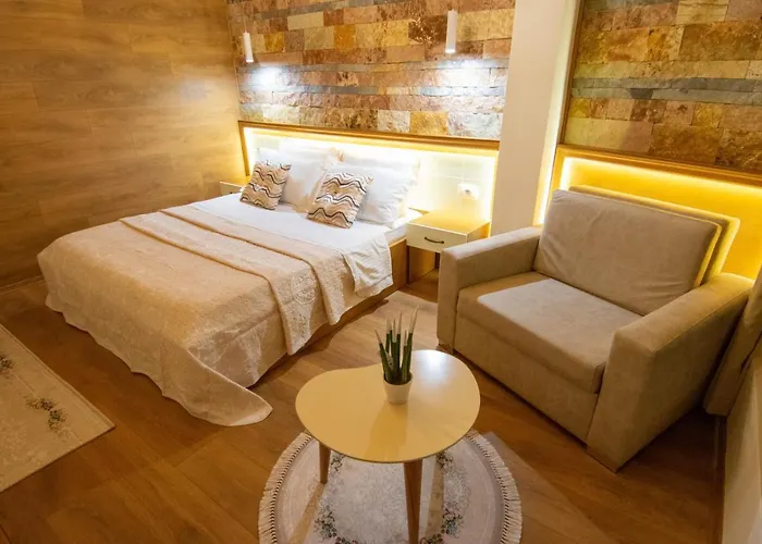 Guest house Te Kalaja 3*